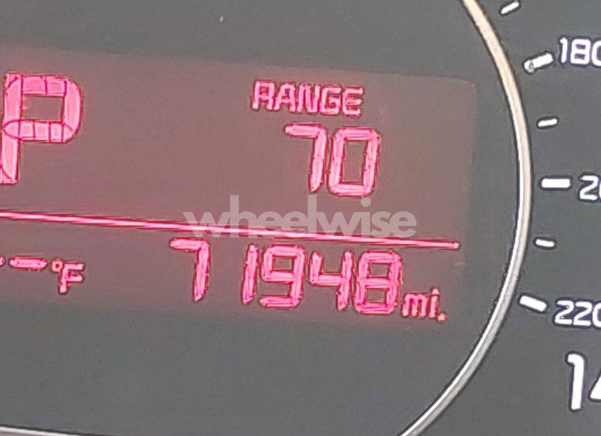 Photo 15 of 2019 Kia Soul + (VIN KNDJP3A59K7698145)