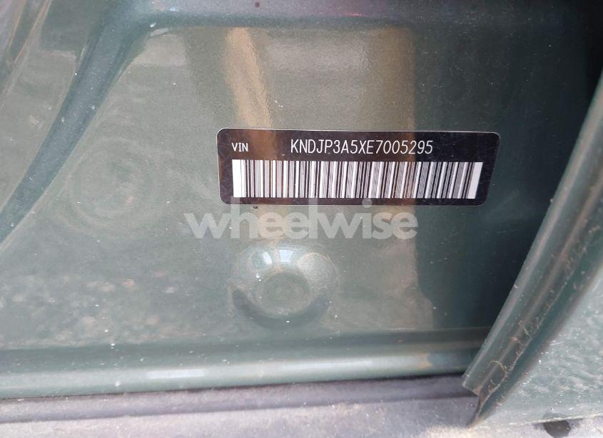 Photo 9 of 2014 Kia Soul + (VIN KNDJP3A5XE7005295)