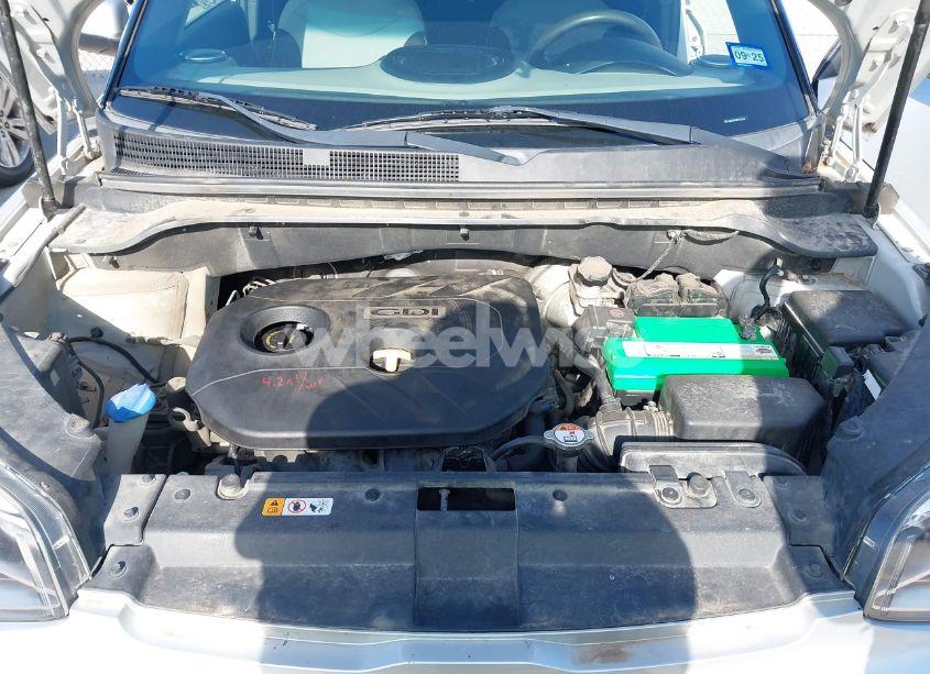 Photo 10 of 2014 Kia Soul + (VIN KNDJP3A5XE7722750)