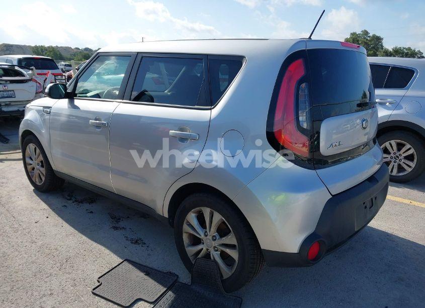 Photo 3 of 2014 Kia Soul + (VIN KNDJP3A5XE7722750)