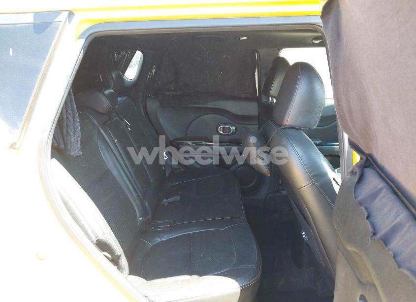 Photo 8 of 2015 Kia Soul + (VIN KNDJP3A5XF7141069)