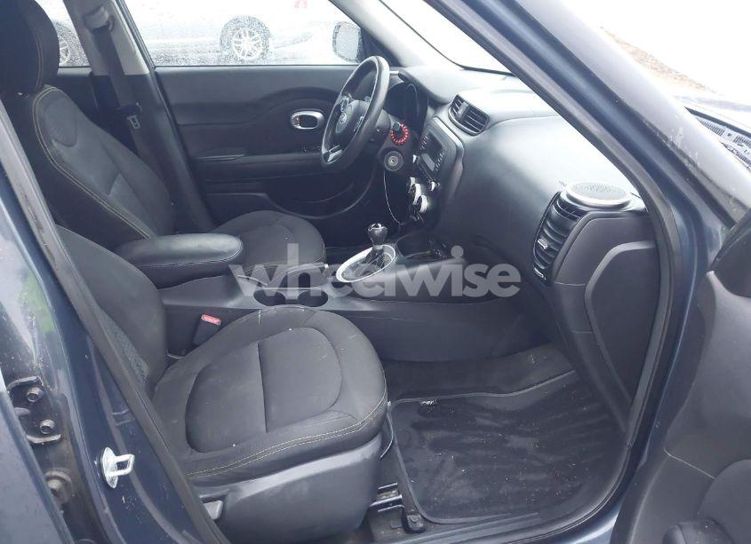 Photo 5 of 2015 Kia Soul + (VIN KNDJP3A5XF7176615)