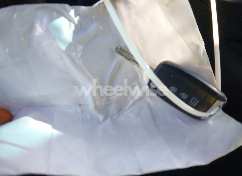 Photo 11 of 2015 Kia Soul + (VIN KNDJP3A5XF7779211)