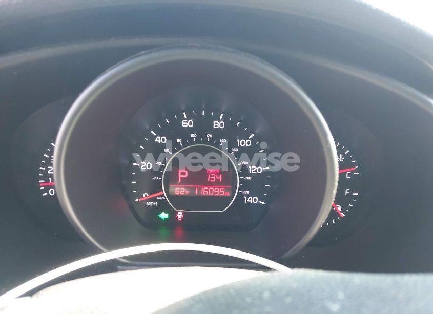 Photo 7 of 2015 Kia Soul + (VIN KNDJP3A5XF7779211)