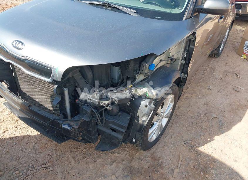 Photo 6 of 2016 Kia Soul + (VIN KNDJP3A5XG7321153)