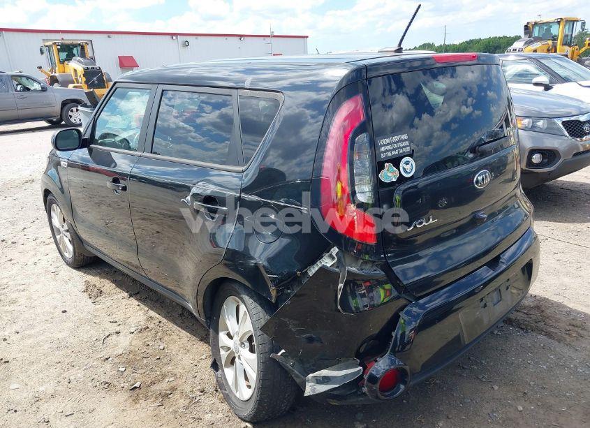 Photo 3 of 2016 Kia Soul + (VIN KNDJP3A5XG7403500)