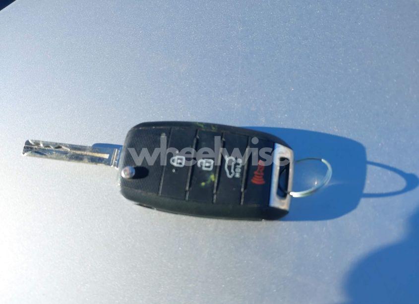 Photo 11 of 2017 Kia Soul + (VIN KNDJP3A5XH7424218)