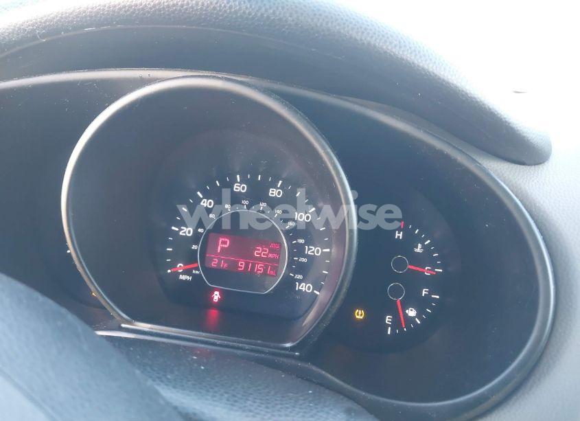 Photo 7 of 2017 Kia Soul + (VIN KNDJP3A5XH7424218)