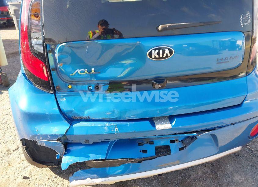 Photo 19 of 2017 Kia Soul + (VIN KNDJP3A5XH7482541)