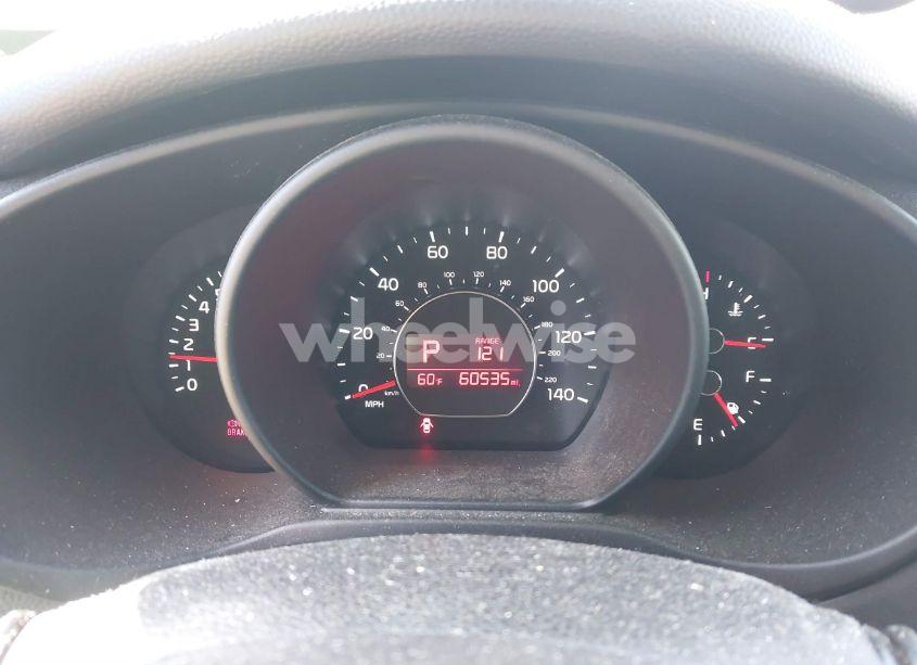 Photo 7 of 2017 Kia Soul + (VIN KNDJP3A5XH7482541)