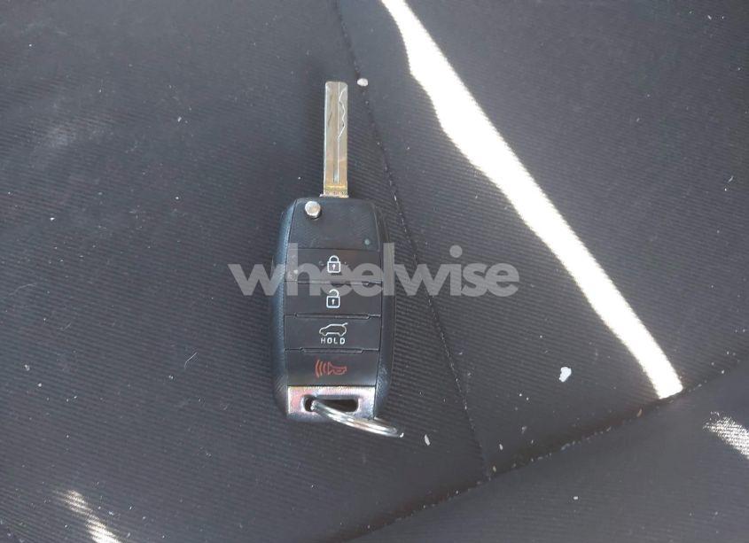 Photo 11 of 2018 Kia Soul + (VIN KNDJP3A5XJ7535373)