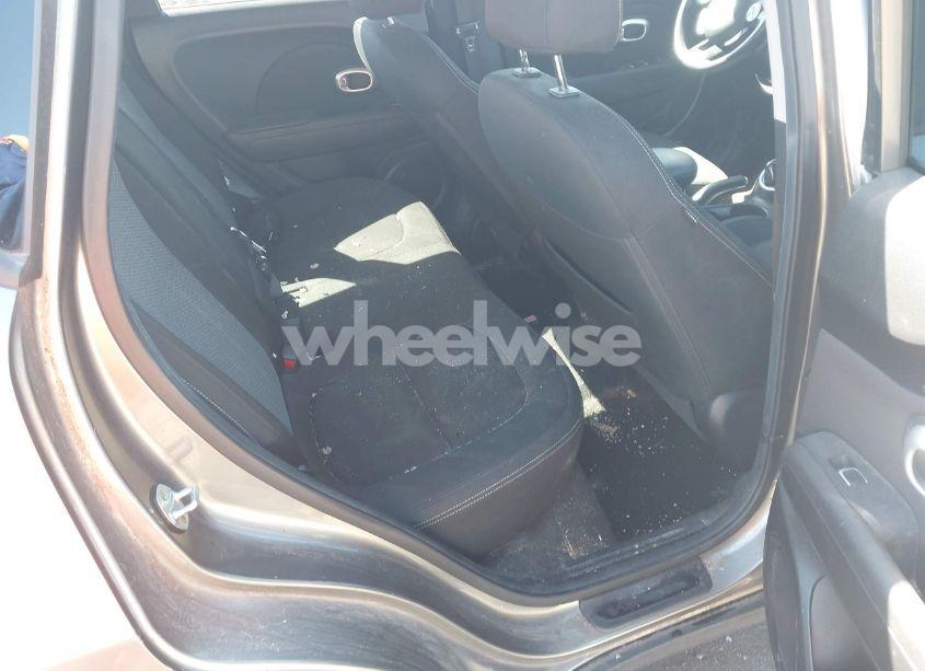 Photo 8 of 2018 Kia Soul + (VIN KNDJP3A5XJ7535373)