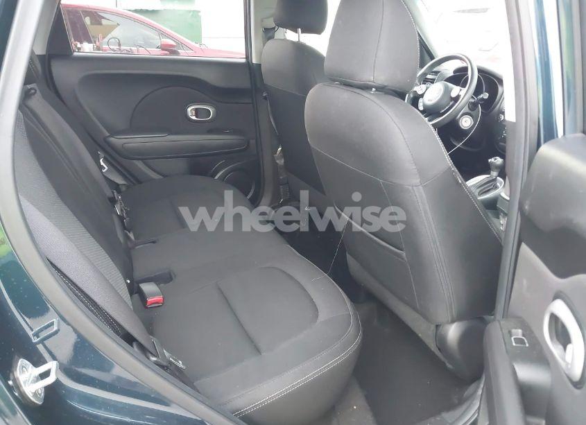 Photo 8 of 2018 Kia Soul + (VIN KNDJP3A5XJ7619855)