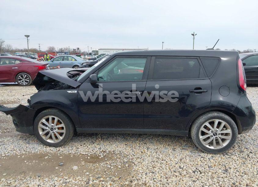 Photo 15 of 2019 Kia Soul + (VIN KNDJP3A5XK7668524)