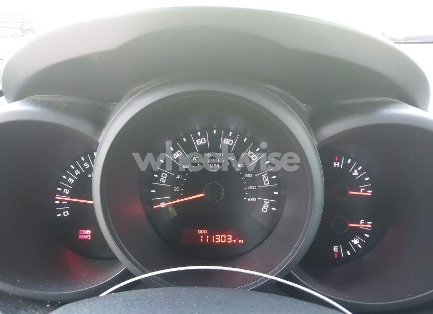 Photo 7 of 2011 Kia Soul (VIN KNDJT2A12B7713748)