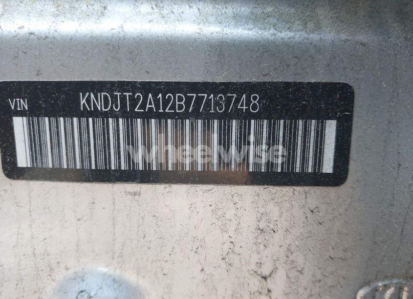 Photo 9 of 2011 Kia Soul (VIN KNDJT2A12B7713748)