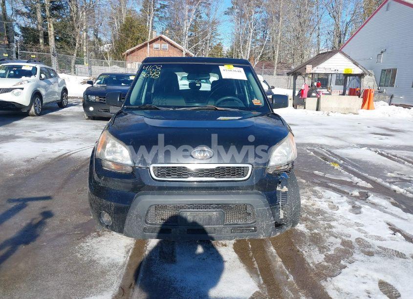 Photo 12 of 2011 Kia Soul (VIN KNDJT2A14B7732561)