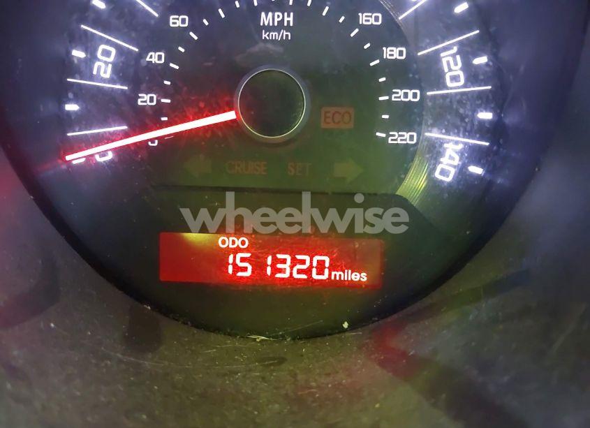 Photo 15 of 2011 Kia Soul (VIN KNDJT2A14B7732561)