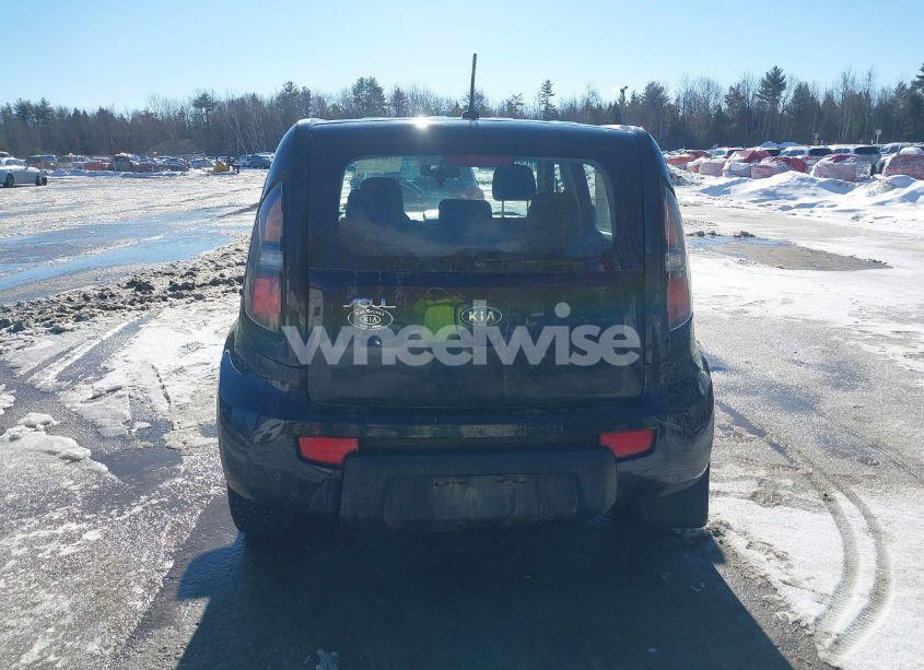 Photo 16 of 2011 Kia Soul (VIN KNDJT2A14B7732561)