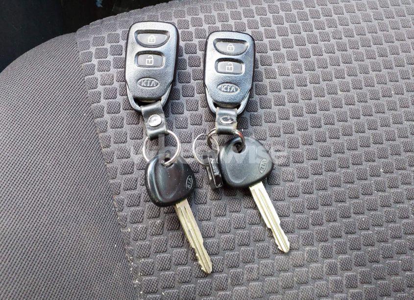 Photo 11 of 2010 Kia Soul SPORT (VIN KNDJT2A20A7034505)