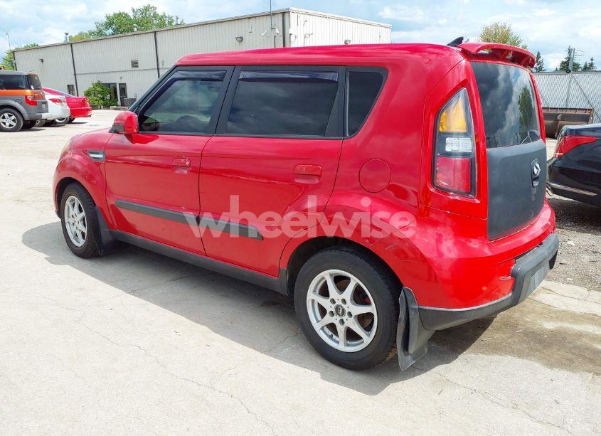 Photo 3 of 2010 Kia Soul SPORT (VIN KNDJT2A20A7034505)