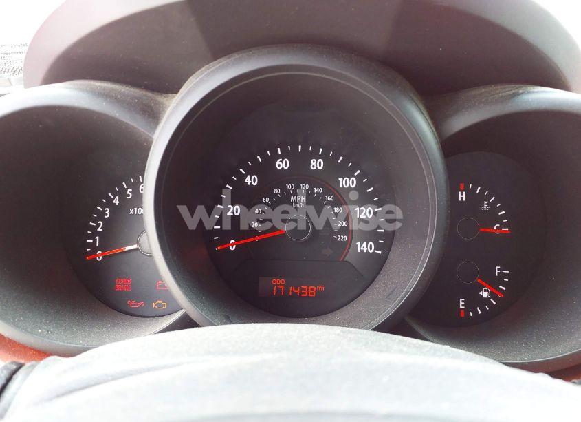 Photo 7 of 2010 Kia Soul SPORT (VIN KNDJT2A20A7034505)