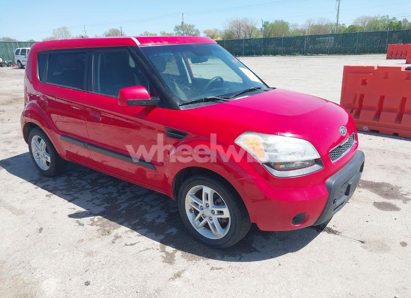 2010 Kia Soul + (VIN KNDJT2A20A7061980) main photo