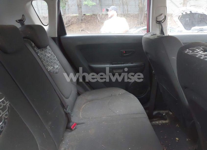Photo 8 of 2010 Kia Soul + (VIN KNDJT2A20A7085793)