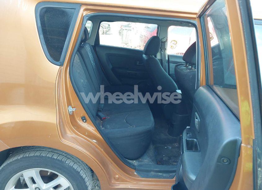 Photo 8 of 2011 Kia Soul + (VIN KNDJT2A20B7204282)