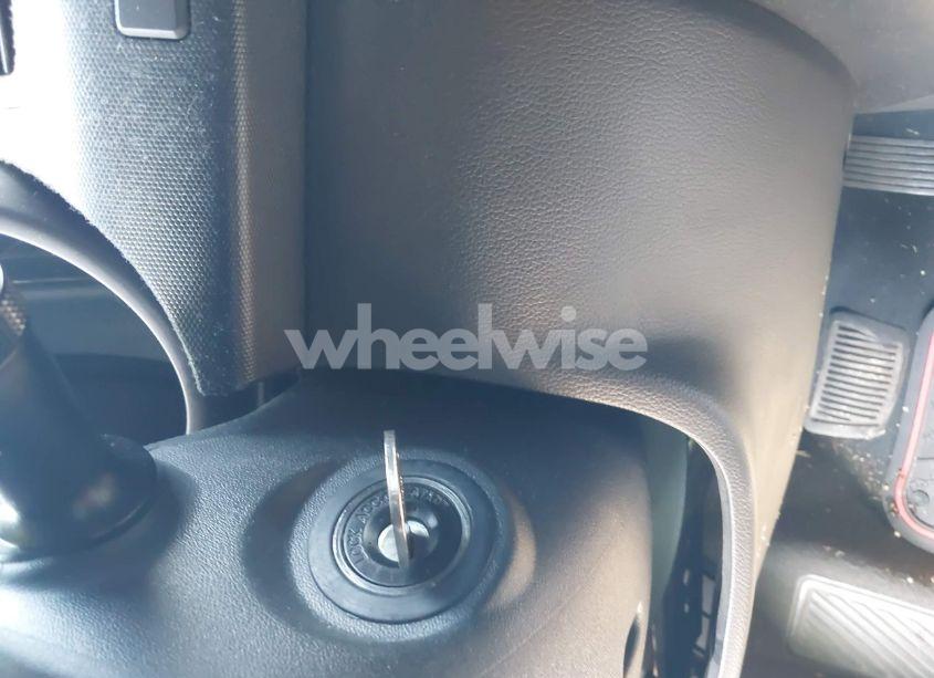 Photo 11 of 2011 Kia Soul + (VIN KNDJT2A20B7293965)