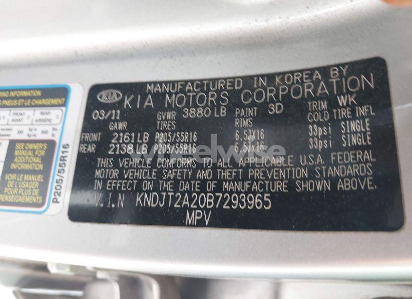 Photo 9 of 2011 Kia Soul + (VIN KNDJT2A20B7293965)