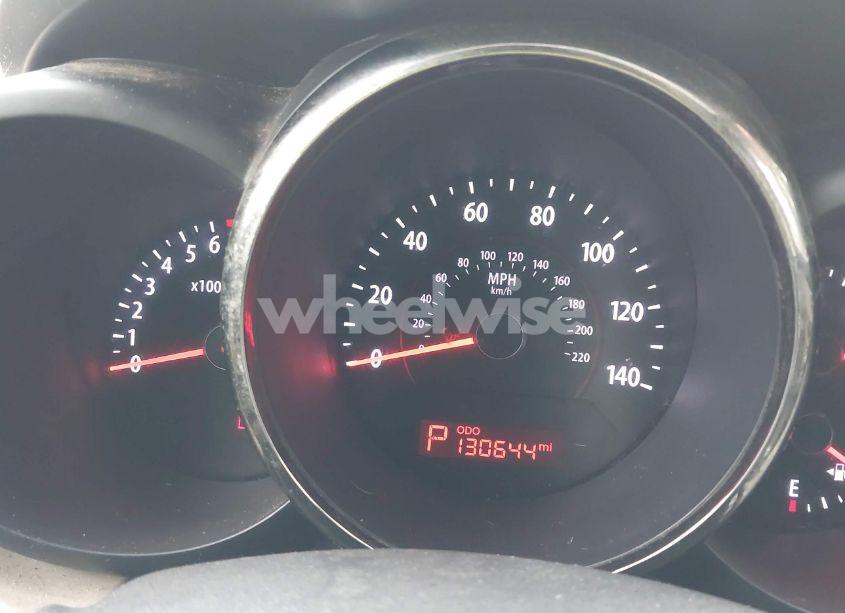 Photo 7 of 2010 Kia Soul ! (VIN KNDJT2A21A7136931)