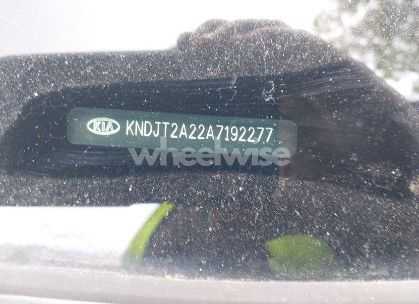Photo 12 of 2010 Kia Soul + (VIN KNDJT2A22A7192277)