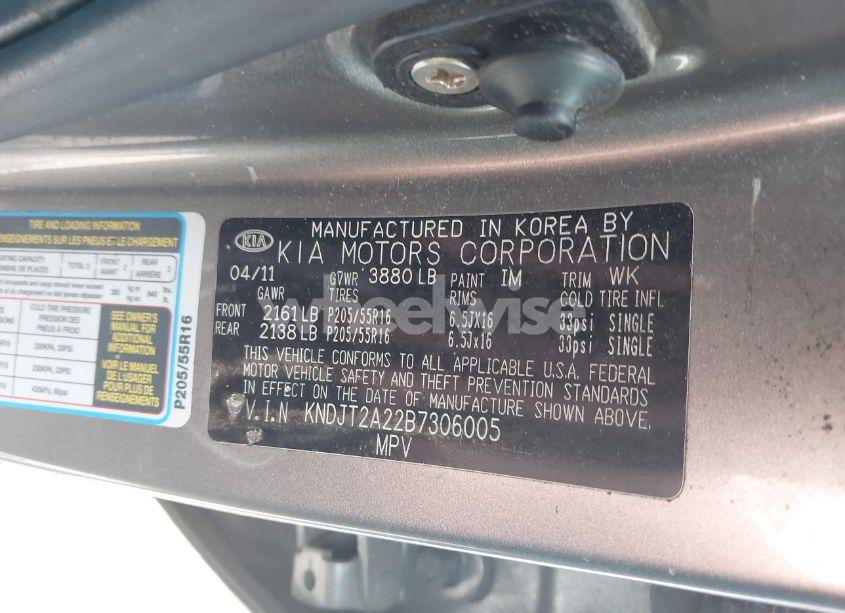 Photo 9 of 2011 Kia Soul + (VIN KNDJT2A22B7306005)