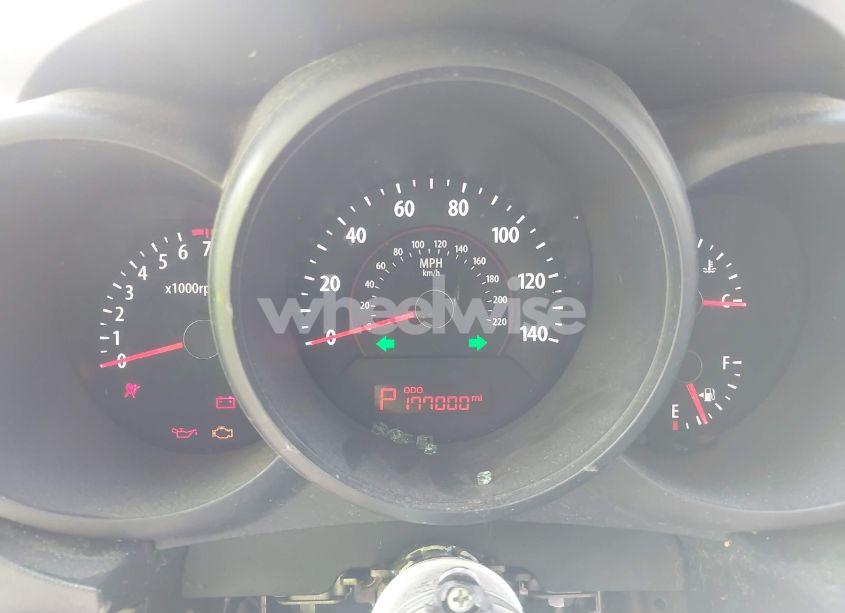 Photo 7 of 2010 Kia Soul + (VIN KNDJT2A23A7082662)