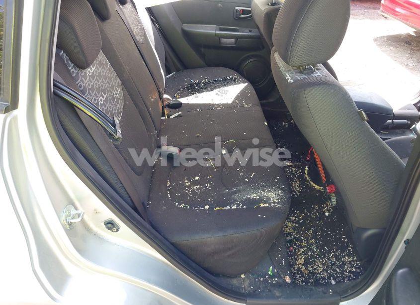 Photo 8 of 2010 Kia Soul + (VIN KNDJT2A23A7082662)