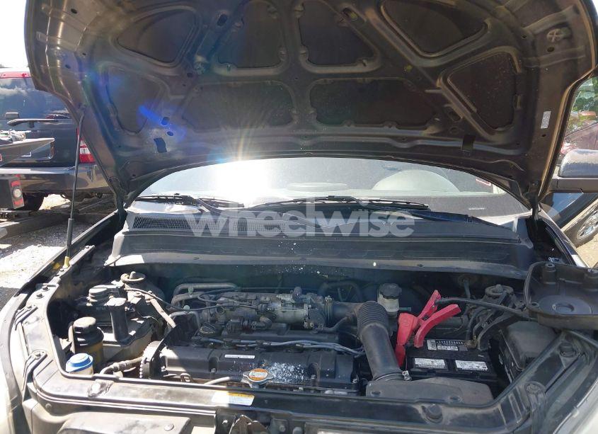 Photo 10 of 2010 Kia Soul + (VIN KNDJT2A23A7084198)