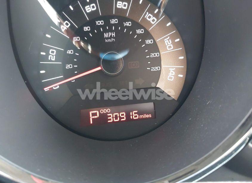 Photo 15 of 2011 Kia Soul + (VIN KNDJT2A23B7279378)