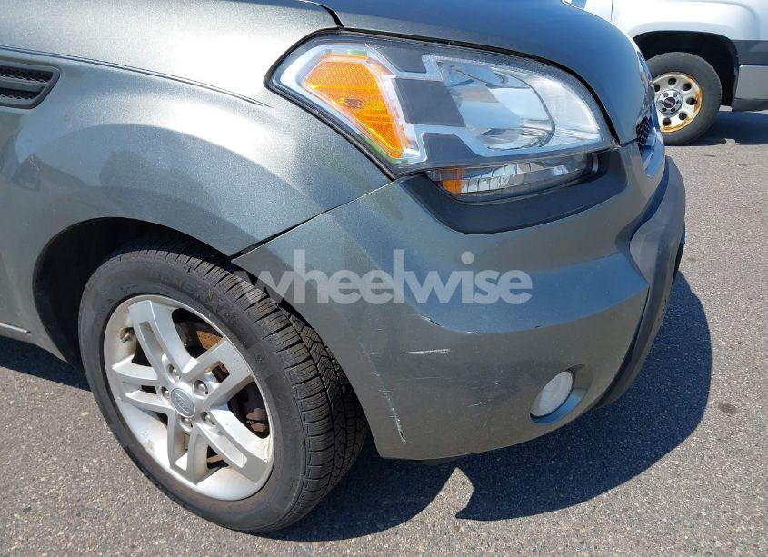 Photo 12 of 2010 Kia Soul + (VIN KNDJT2A24A7124014)