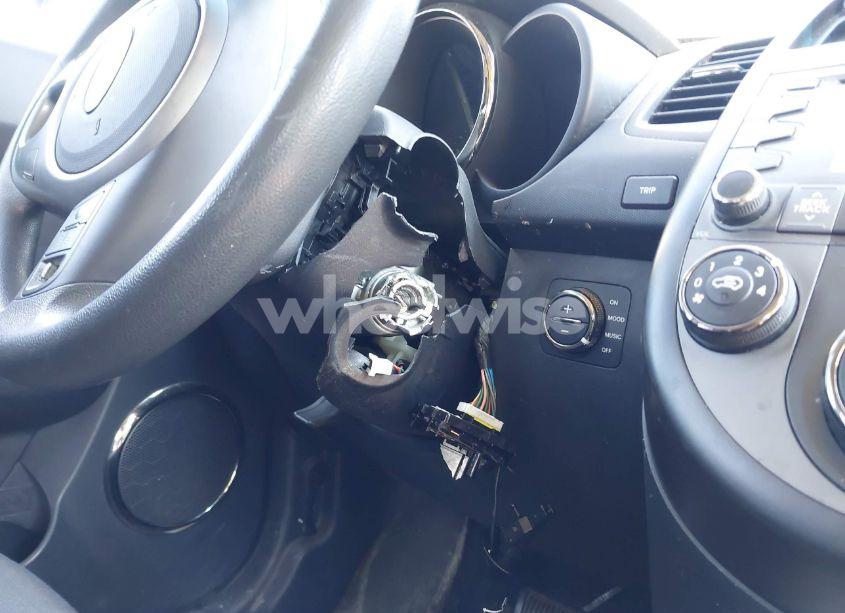 Photo 13 of 2010 Kia Soul + (VIN KNDJT2A24A7124014)