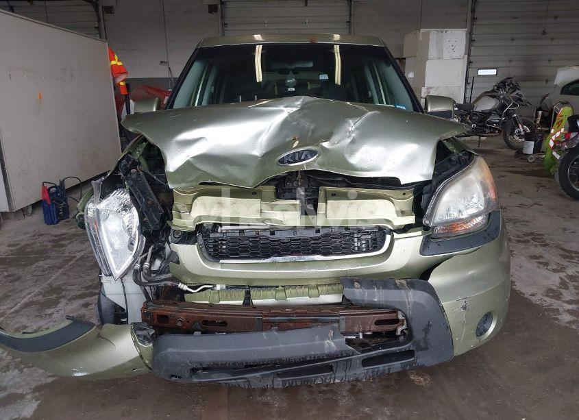 Photo 12 of 2010 Kia Soul + (VIN KNDJT2A24A7161533)