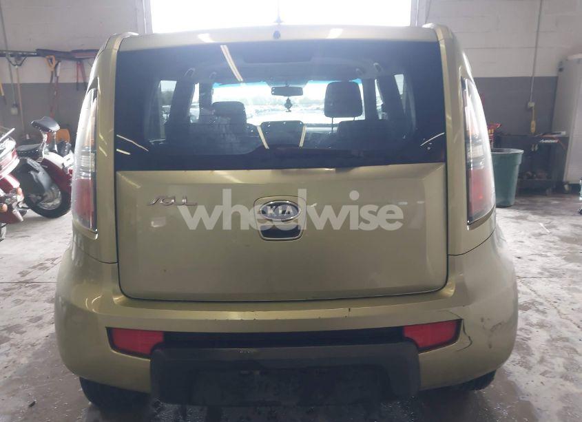 Photo 16 of 2010 Kia Soul + (VIN KNDJT2A24A7161533)
