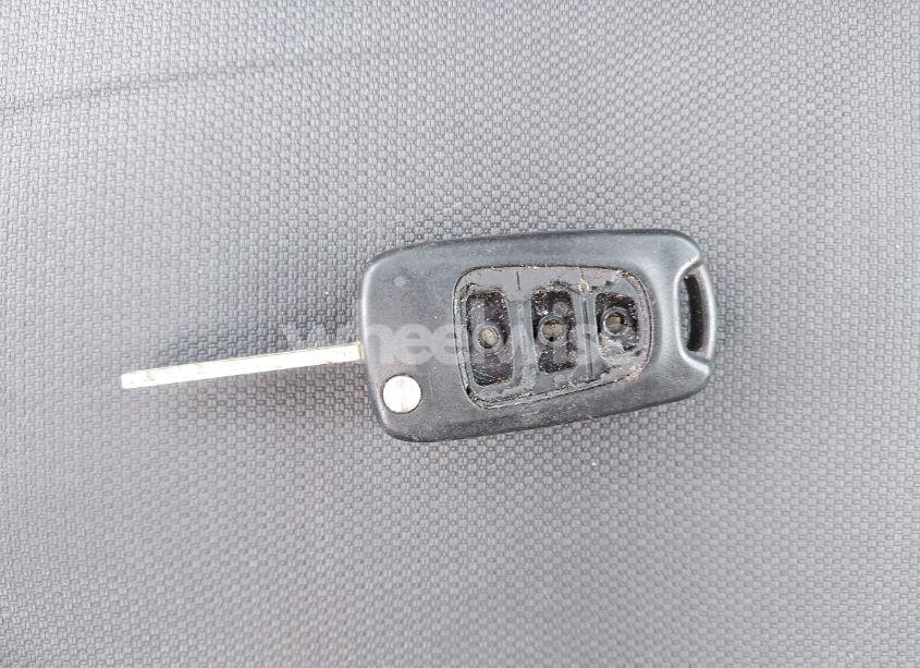 Photo 11 of 2011 Kia Soul + (VIN KNDJT2A24B7331729)