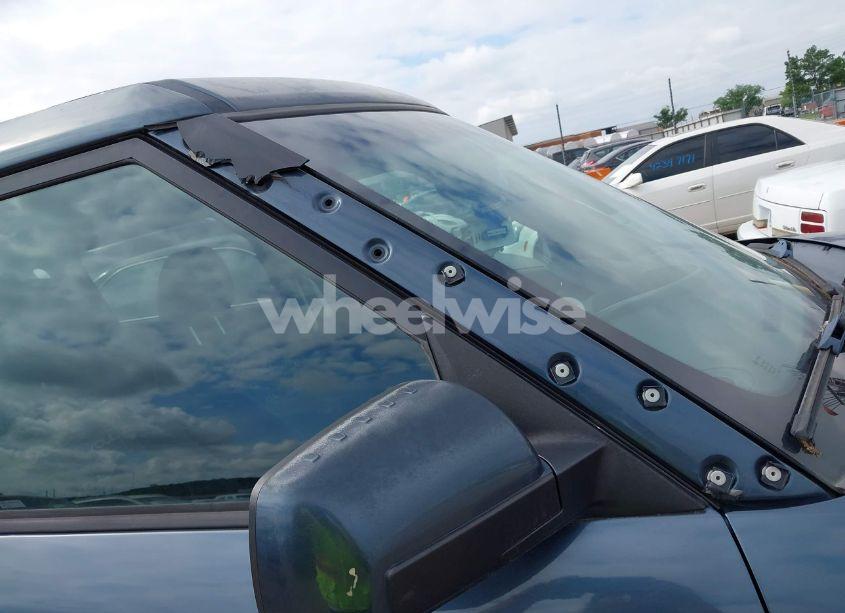 Photo 6 of 2011 Kia Soul + (VIN KNDJT2A24B7331729)