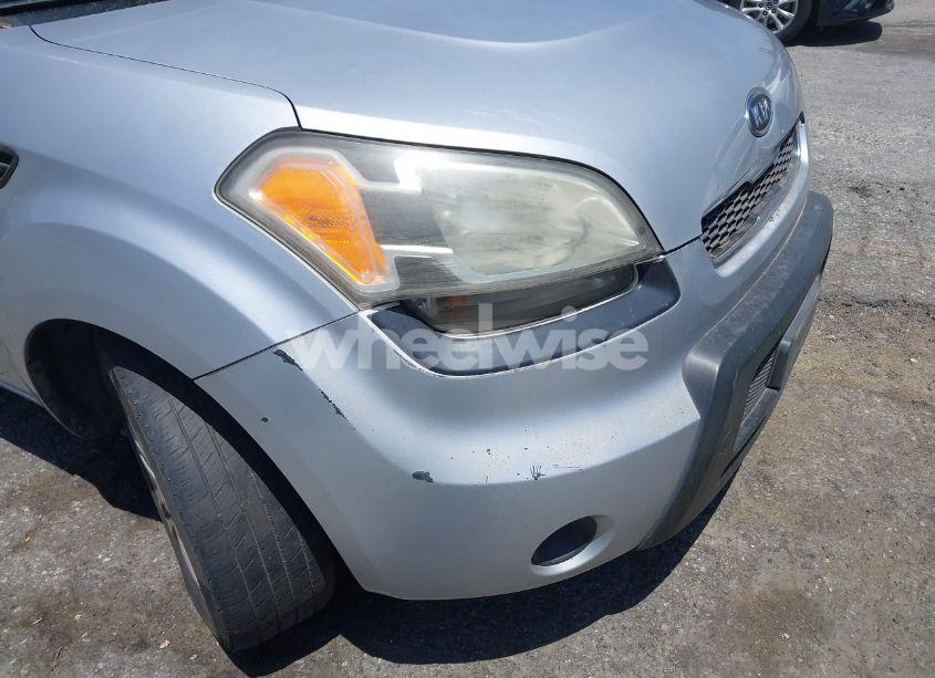 Photo 13 of 2011 Kia Soul + (VIN KNDJT2A24B7726316)