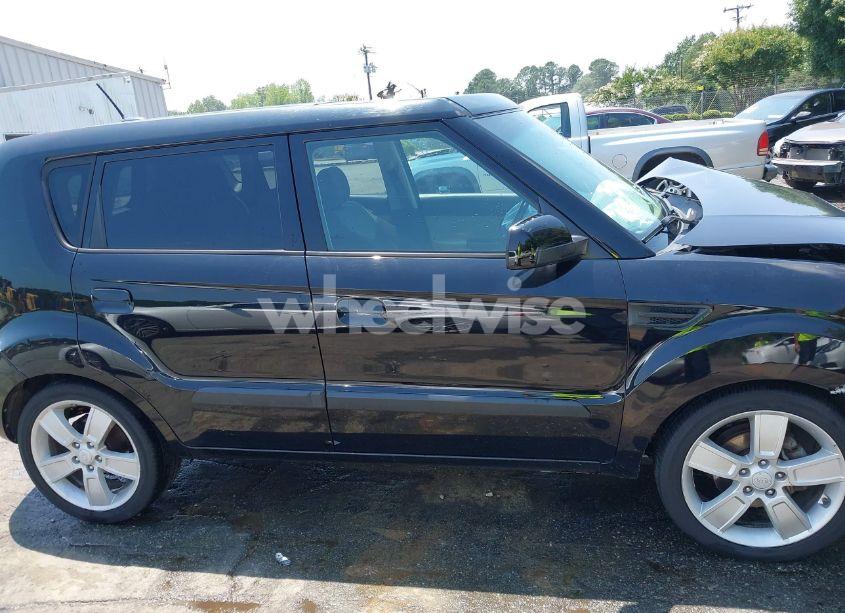Photo 13 of 2010 Kia Soul ! (VIN KNDJT2A25A7037223)