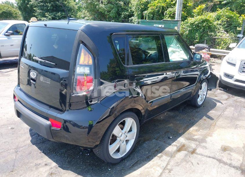 Photo 4 of 2010 Kia Soul ! (VIN KNDJT2A25A7037223)
