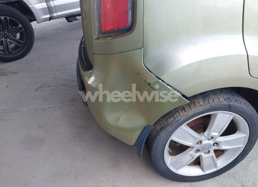 Photo 6 of 2010 Kia Soul ! (VIN KNDJT2A25A7099754)