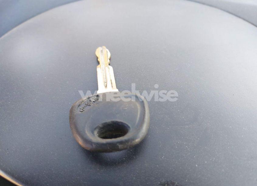 Photo 11 of 2011 Kia Soul + (VIN KNDJT2A25B7210966)