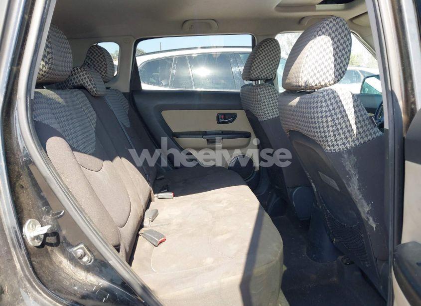 Photo 8 of 2011 Kia Soul ! (VIN KNDJT2A26B7223497)